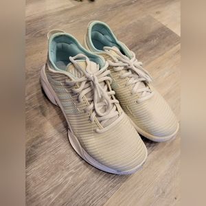 NEW Kswiss professional tennis shoes